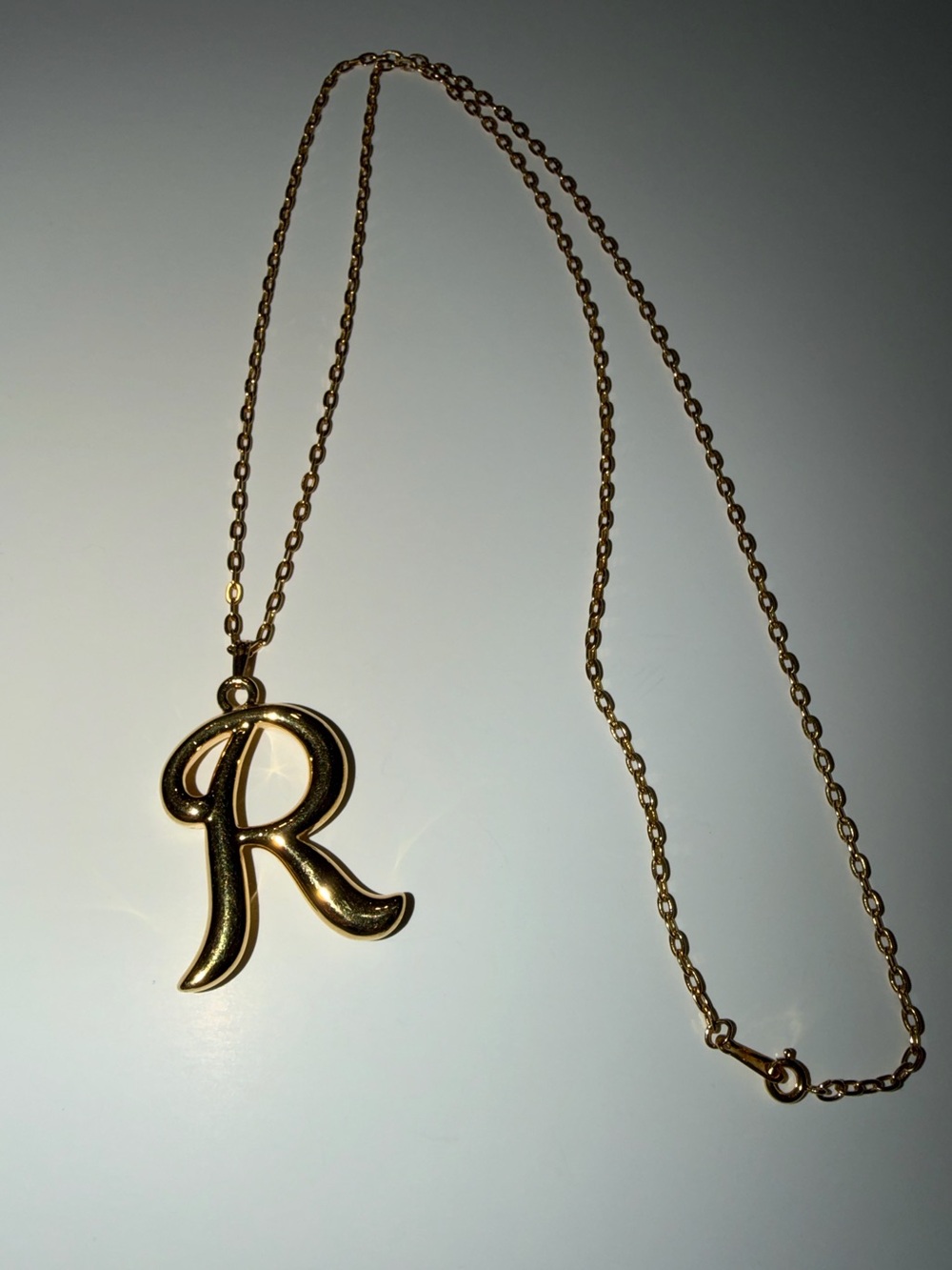Vintage Gold-Tone Puffy R initial Long Link Necklace